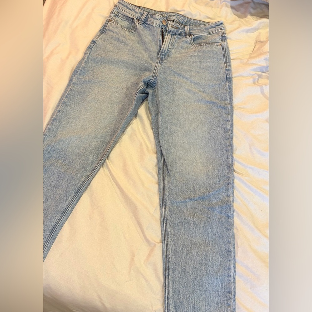 American Eagle Light Wash Denim Jeans - Light Blue